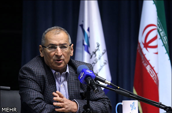 زیبا کلام:اگر بینی ام را عمل کنم،به خودم توهین کرده ام 5 IMG20400150