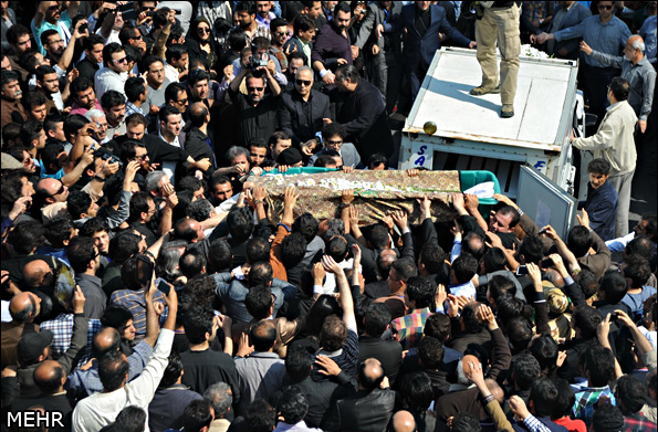 چرا هنرمند مردنش بهتر از زنده بودنش است! 7 IMG14515824