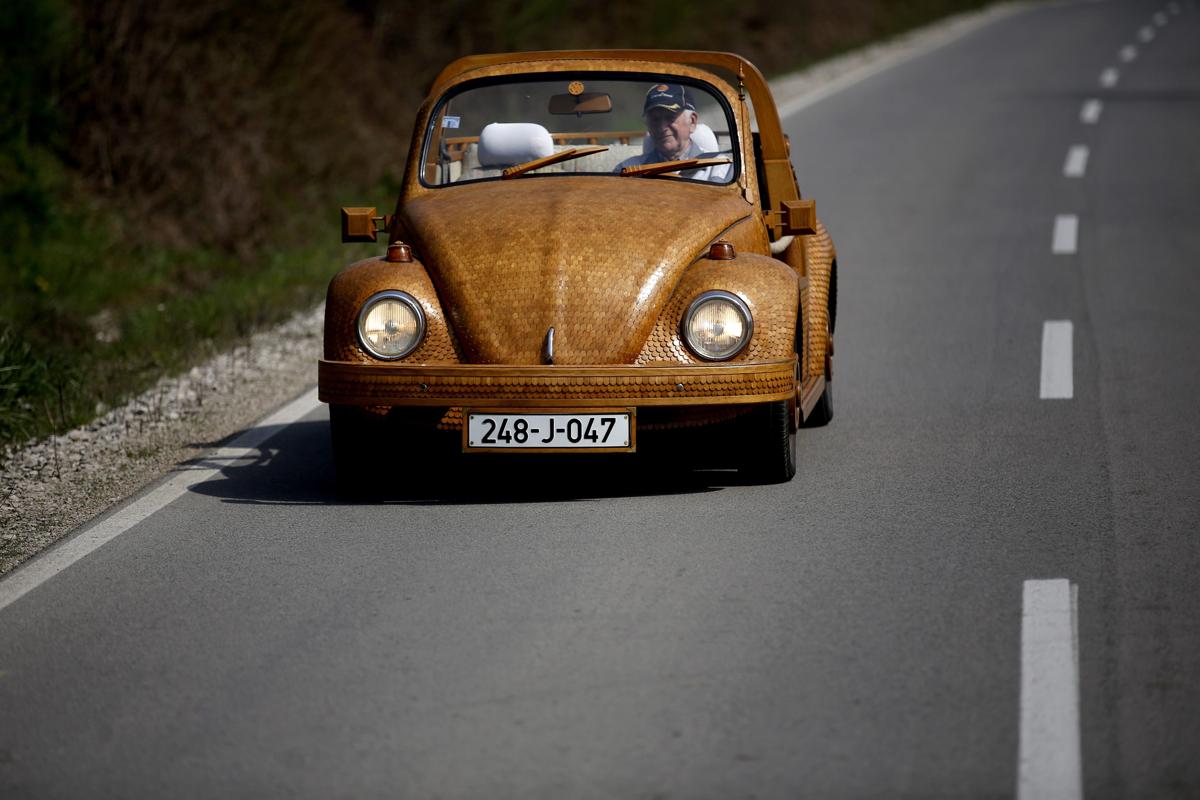 Wooden-VW-Beetle-12
