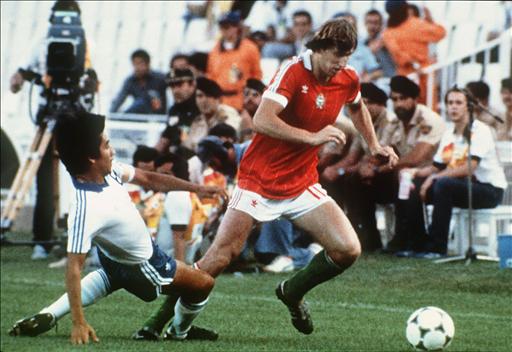WORLD CUP-1982-HUNGARY-EL SALVADOR