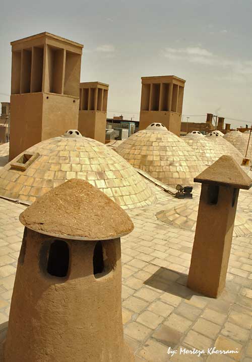سفری به قلب کویر و آشنایی با بادگیرهای تاریخی + عکس 10 نمونه ای از بادگیری های شهر یزد