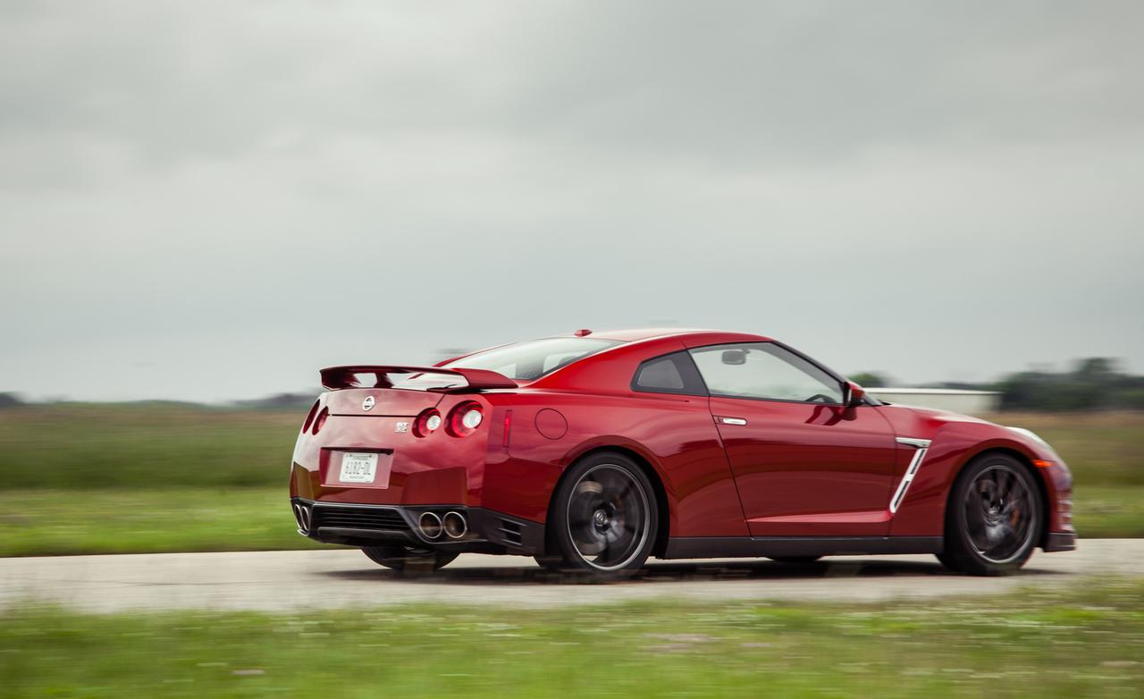 نیسان GT-R مدل ۲۰۱۵،سوپر خودرویی زیبا و دوست داشتنی+ عکس 7 نیسان GT-R مدل ۲۰۱۵