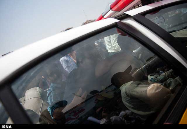اقدام جوان ۳۶ ساله ای که به خودکشی منجر نشد+عکس 14 اقدام به خودکشی در بالای دکل مخابراتی میدان هفت تیر تهران
