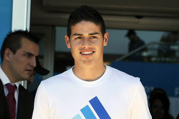 جزئیات ۲۰ انتقال بزرگ و گرانقیمت تاریخ فوتبال جهان + عکس 5 4