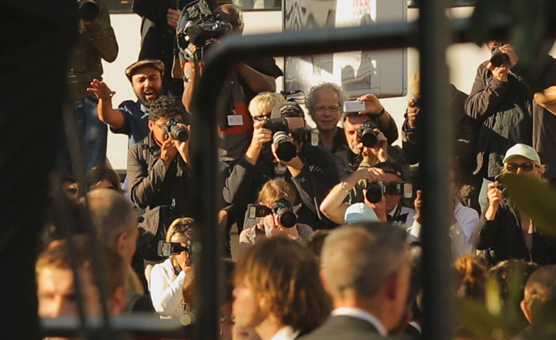 عکس هایی از سینمایی رد کارپت ساخته رضا عطاران