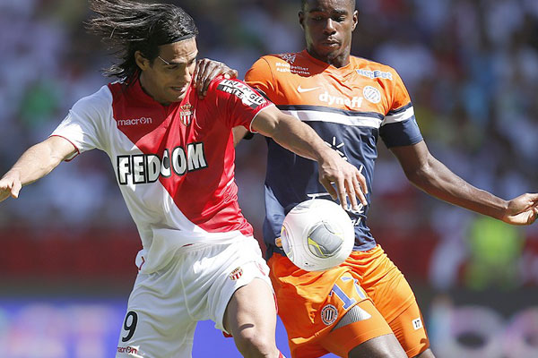 جزئیات ۲۰ انتقال بزرگ و گرانقیمت تاریخ فوتبال جهان + عکس 9 IMG14232469