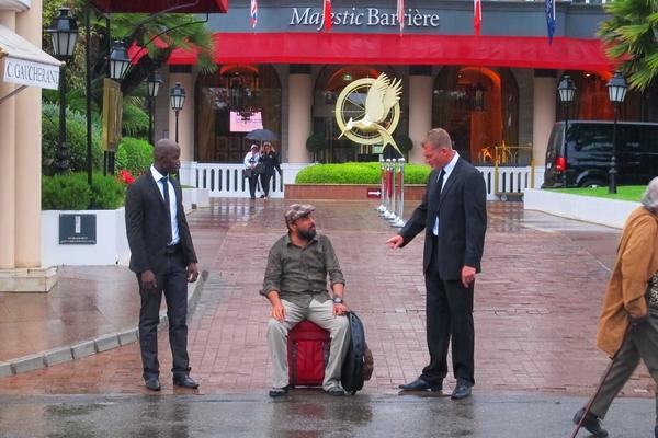 عکس هایی از سینمایی رد کارپت ساخته رضا عطاران