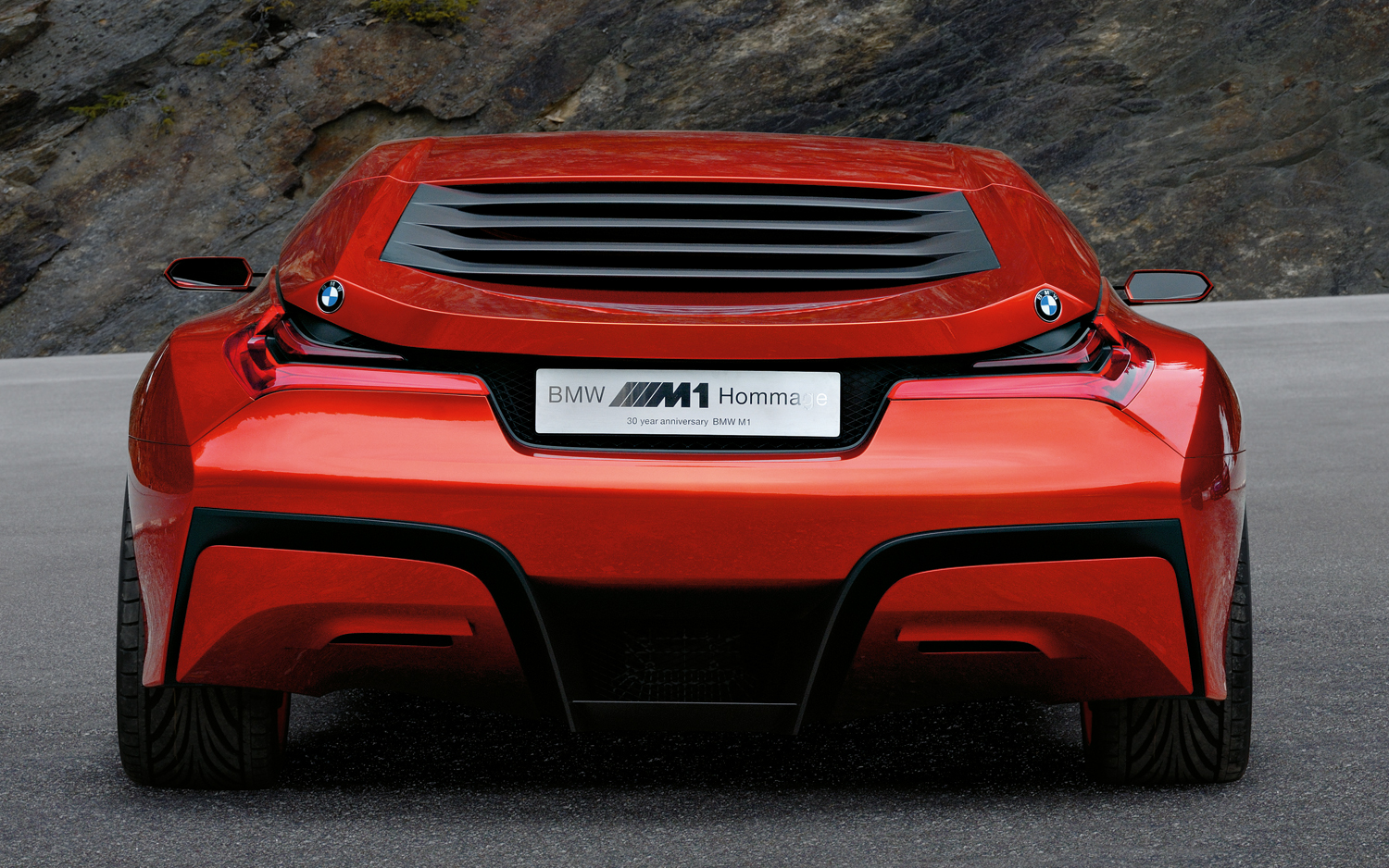 «سوپر ماشینi9»هديه صد سالگی BMW به مشتريانش + عكس 11 BMW M1 Concept