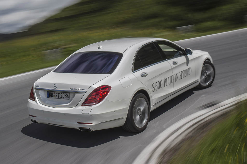 مرسدس بنز S500 هیبریدی جدید در راه بازار + عکس 5 مرسدس بنز S500 هیبریدی