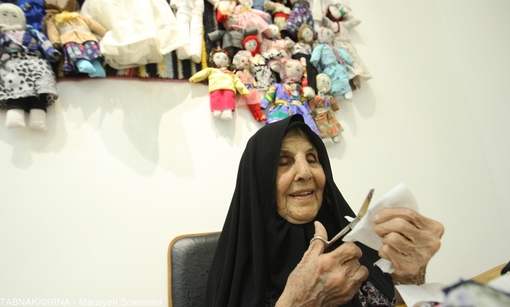 آیا «بی بی» می تواند با «باربی» بجنگد + عکس 17 عروسک های بی بی حاضر