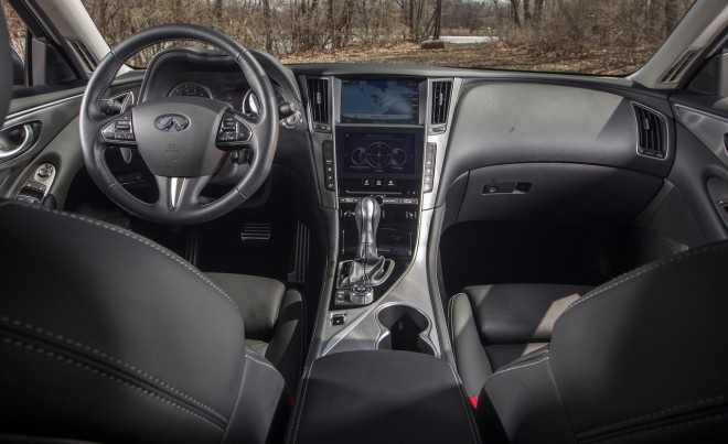 جاده های اروپا زیر چرخ های «اینفینیتی Q50s 2014» + عکس 18 اینفینیتی Q50s 2014