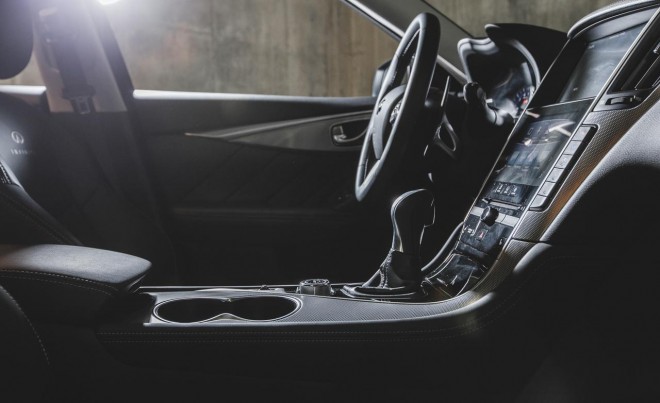جاده های اروپا زیر چرخ های «اینفینیتی Q50s 2014» + عکس 19 اینفینیتی Q50s 2014