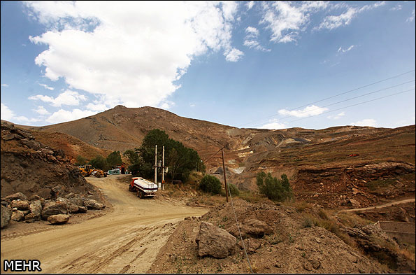 میراث ۲۴ عیار زرشوران در اختیار دولت تدبیر + عکس 2 معدن طلای زرشوران