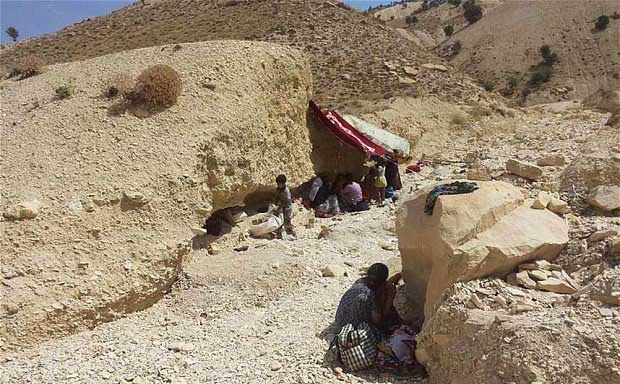 ادعای روزنامه آمریکایی:ایران و آمریکا برای حمایت از کردها در یک جبهه اند 2 کردهای ایزدی این روزها با محاصره در کوه های عراق توسط داعش در شرایط وخیمی قرار دارند