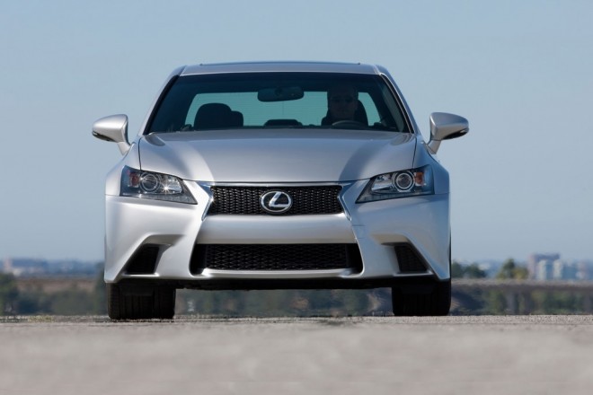 لبخند لکسس« GS350 F Sport»مدل ۲۰۱۴به رانندگان حرفه ای+ عکس 3 لکسسGS350 F Sport مدل ۲۰۱۴