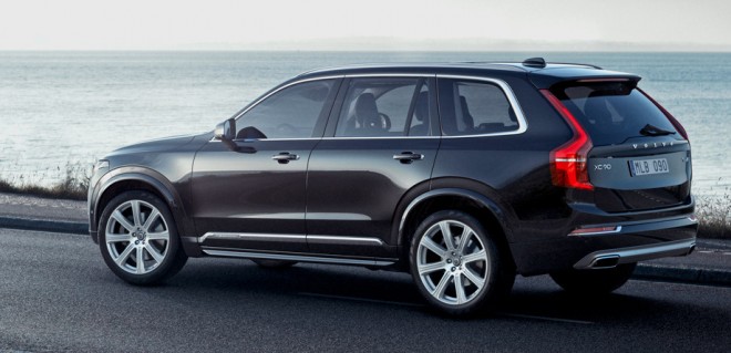 استفاده از تبلت بجای نمایشگر در«ولوو شاسیXC90 2015» + عکس 3 ولوو شاسی XC90 2015