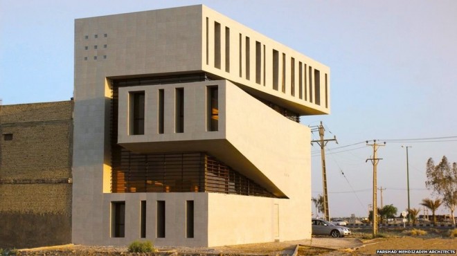 آپارتمان مسکونی(آبادان ایران)