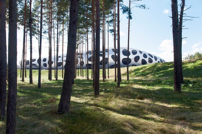 معماری جالب و سلولی یک«استادیوم فوتبال»در بلاروس + عکس 4 معماری جالب سلولی یک«استادیوم فوتبال»در بلاروس