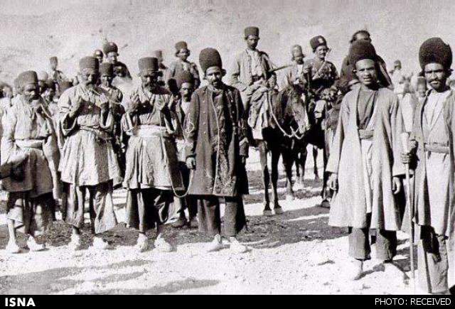 عکسی دیدنی از دستگیری راهزنان گردنه شیبلی تبریز 2 عکسی از دستگیری راهزنان در تبریز- عهد قاجار-