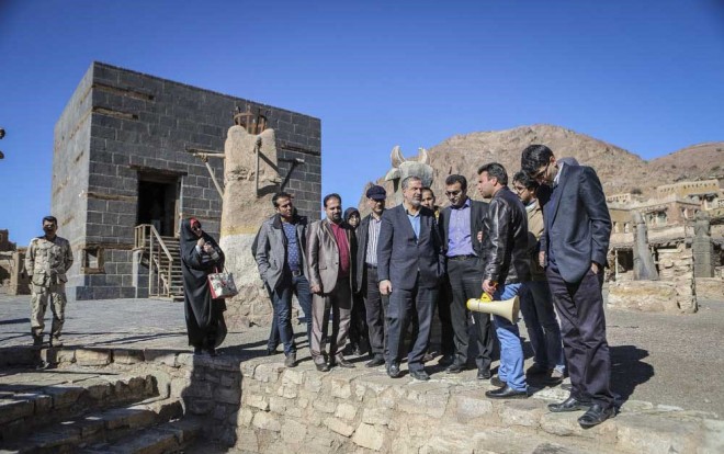 بزرگترین دکور گرانترین فیلم تاریخ سینمای ایران + عکس 15 چاه زمزم