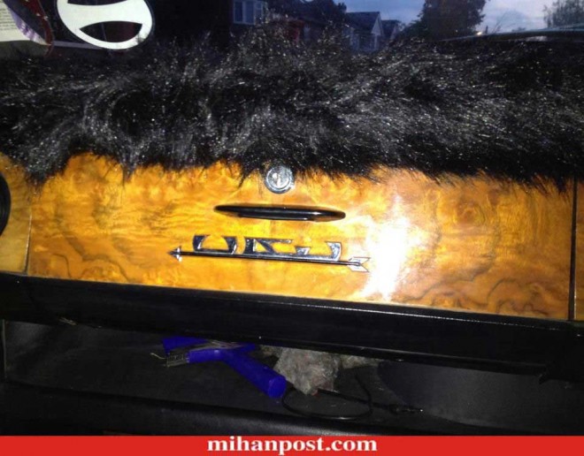 پیکان جوانان «تاکسی تهران» در قلب لندن + عکس 13 پیکان جوانان «تاکسی تهران» در قلب لندن