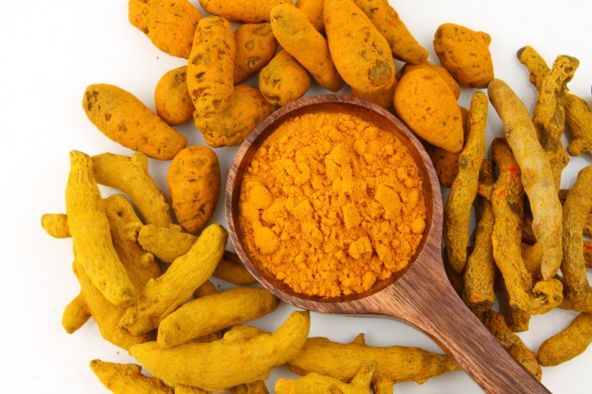 خواص و معجزه درمانی 7 ادویه خوش طعم + عکس 5 خواص زرد چوبه