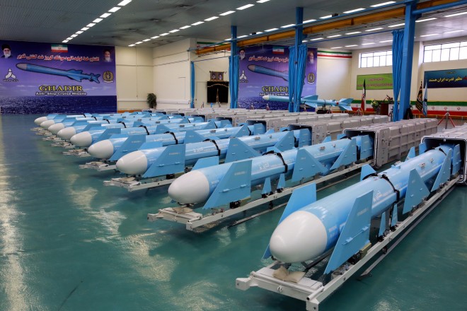 خط تولید موشک کروز قدیر افتتاح شد + عکس 5 201506141206_Small_771A2166