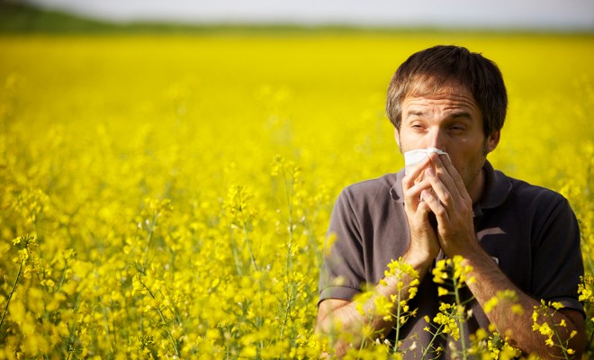 Man suffering from pollen allergy