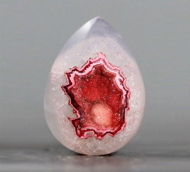 amazing-stones-minerals-13__700