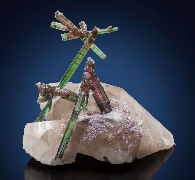 amazing-stones-minerals-20__700