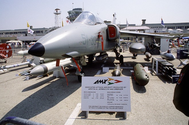 نگاهی فنی به هواپیمای جنگنده AMX + عکس 3 هواپیمای جنگنده AMX