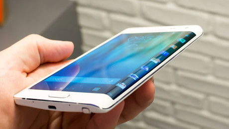 گوشی های هوشمند جدیدی که طرفدارانشان را قانع نکردند + عکس 5 سامسونگ Galaxy S6