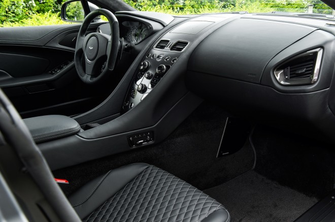 Q-by-Aston-Martin-Vanquish-1-of-7-4