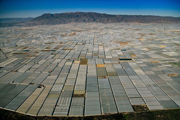 روند نابودی کره زمین توسط بشر به روایت تصویر ؟! 11 گلخانه های سن اکوستین