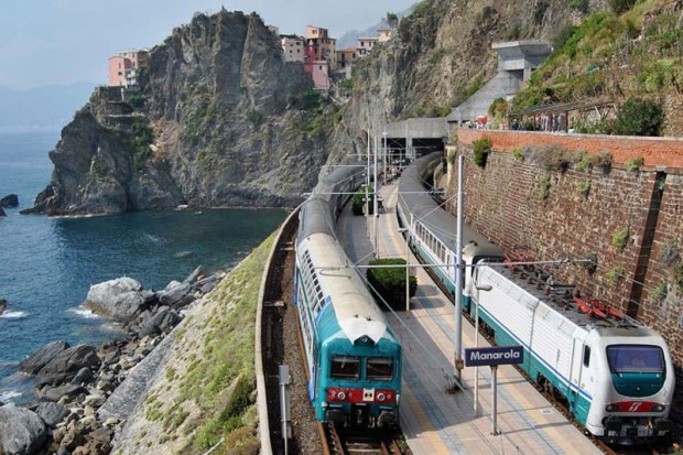 خط آهن سینک ترره در ایتالیا: 