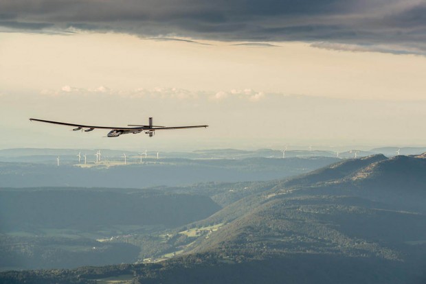 هواپیمای خورشیدی Solar Impulse 2 و سفر بدون توقف به دور دنیا ؟ 6 Solar Impulse mhianpost 8