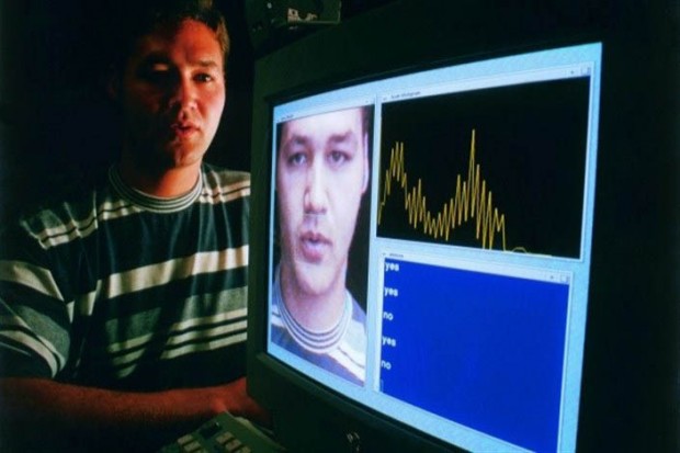 نرم افزار لب خوانی