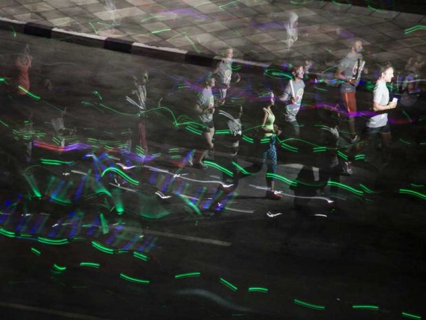 آزمایش فکری آلبرت اینشتین