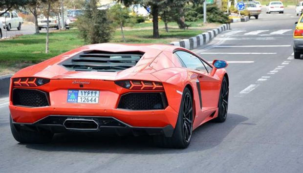 اعلام ممنوعیت تردد خودروهای مناطق آزاد در سایر استان های کشور 2 خودروهای مناطق آزاد