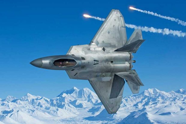مقایسه دو جنگنده پیشرفته F-22 آمریکایی و Su-35 روسی + عکس 2 جنگنده پیشرفته