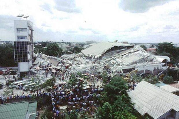 ریزش آسمان خراش ها در سراسر جهان را به روایت تصویر تماشا کنید 7 ریزش آسمان خراش