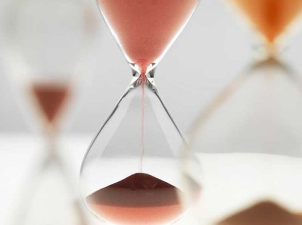 زمان ساخته ذهن ما انسان ها است و واقعا وجود ندارد ؟ 3 زمان