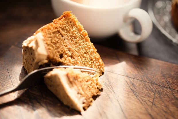 مصرف بیش از حد مواد قندی با این علائم در بدن قابل تشخیص است ؟ 9 مصرف بیش از حد مواد قندی