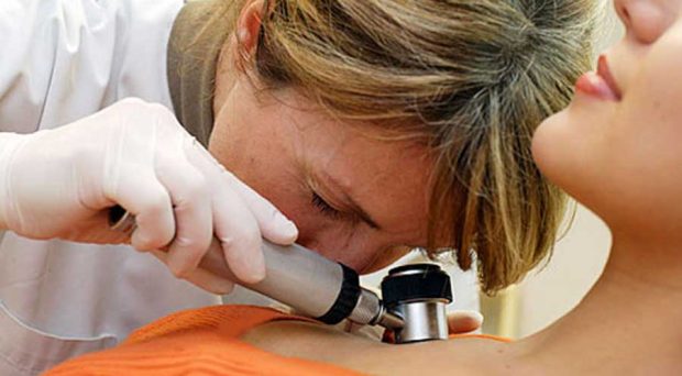 تشخیص سرطان پوست بصورت حرفه ای با گجت جدید محققان دانشگاه استانفورد 2 تشخیص سرطان پوست