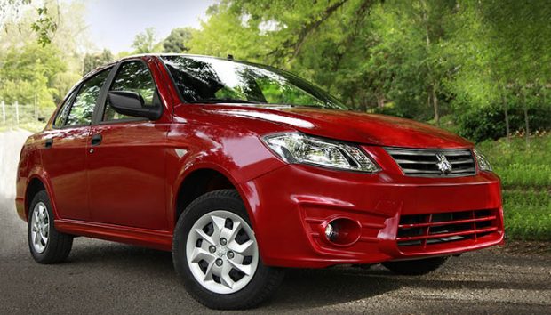 خودروی ساینا اتوماتیک رسما مورد بازدید وزیر صنعت قرار گرفت 2 خودروی ساینا اتوماتیک