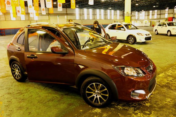 جزئیاتی از قیمت سایپا کوییک و حاشیه های نامگذاری کراساوور کامپکت جدید سایپا + عکس 2 قیمت سایپا کوییک