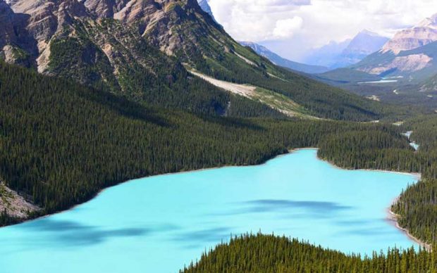 آبی ترین سواحل جهان با مناظری رویایی و شگفت انگیز 7 آبی ترین سواحل جهان