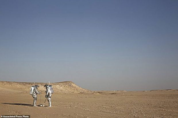 تجربه ی زندگی مریخی فضانوردان در صحرای ظفار کشور عمان + عکس 6 تجربه ی زندگی مریخی