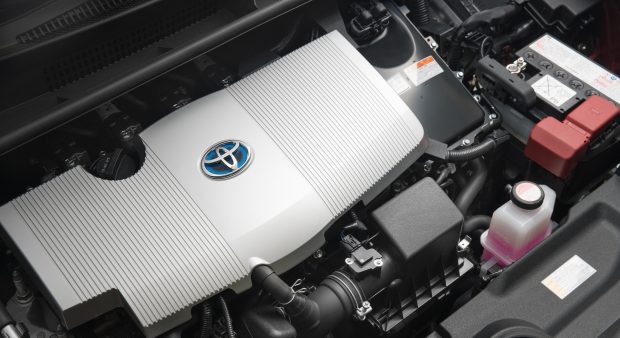 تویوتا پریوس کم مصرف ترین خودرو داخل کشور چقدر مصرف بنزین دارد ؟ 7 تویوتا پریوس کم مصرف ترین خودرو داخل