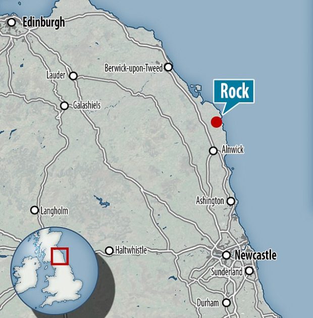 جمجمه خندان 3 هزار ساله ای در نورث آمبرلند انگلیس کشف شد + عکس 2 جمجمه خندان